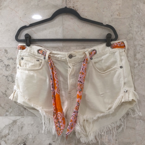 We The Free Pants - FREE PEOPLE {31} Jean Shorts Cutoffs